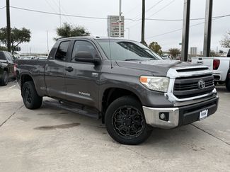 Used 2015 Toyota Tundra SR5 video 2