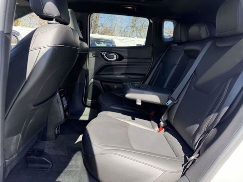Certified 2022 Jeep Compass High Altitude AWD/4WD image 22