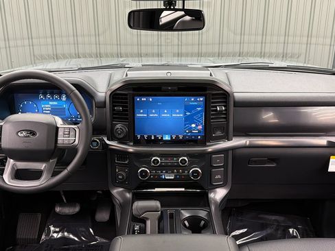 Used 2026 Ford F150 Lariat AWD/4WD image 43