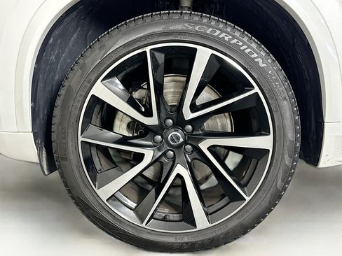 Used 2022 Volvo XC90 T6 Momentum w/ Advanced Package AWD/4WD image 11