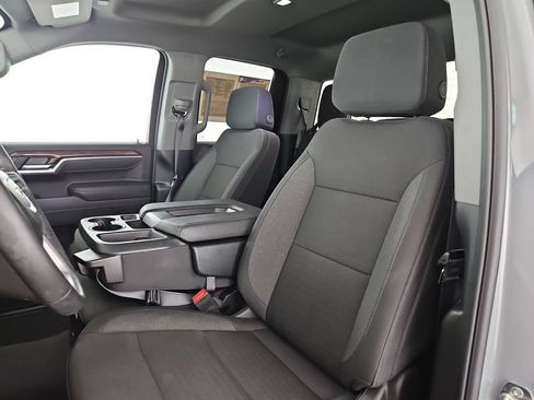 Certified 2025 GMC Sierra 1500 SLE RWD image 11