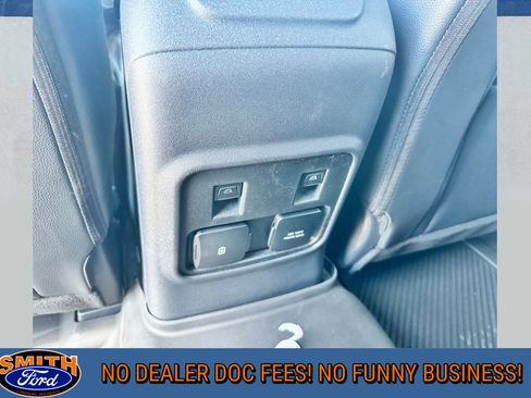 Used 2024 Ford Bronco Wildtrak image 26