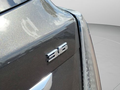 Used 2019 Cadillac XT5 Luxury FWD image 32