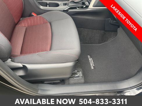 Used 2025 Toyota Corolla Cross AWD Hybrid image 16