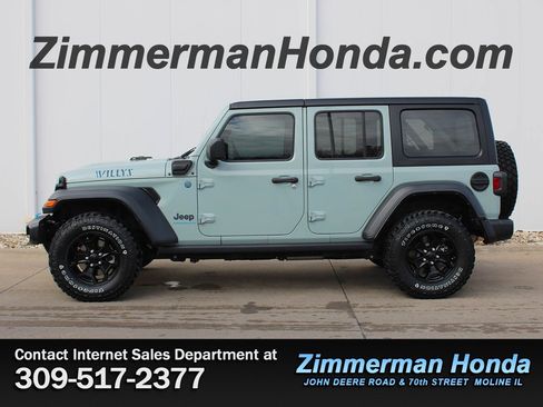 Used 2023 Jeep Wrangler Unlimited w/ Cold Weather Group image 23