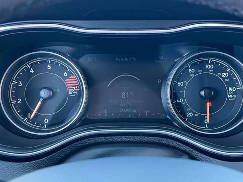 Used 2023 Jeep Cherokee Altitude Lux w/ Lux Elite Package image 18