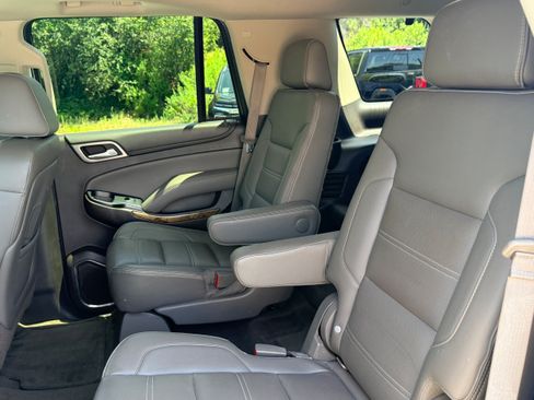Used 2015 GMC Yukon Denali w/ Open Road Package AWD/4WD image 13