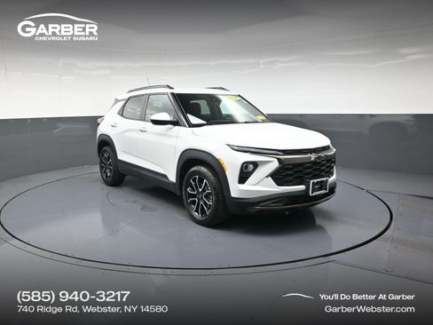 Used 2024 Chevrolet TrailBlazer ACTIV image 1
