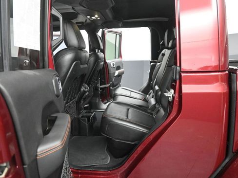 Used 2021 Jeep Gladiator Mojave image 24