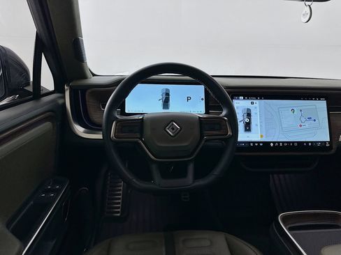 Used 2023 Rivian R1T Adventure AWD/4WD image 24