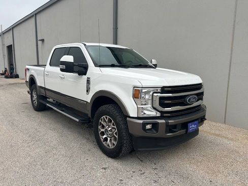 Certified 2021 Ford F250 King Ranch w/ FX4 Off-Road Package AWD/4WD image 2