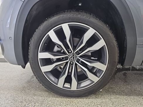 Used 2023 Volkswagen Atlas SEL Premium image 25