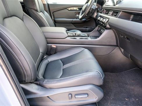 New 2025 Honda Pilot Touring image 26