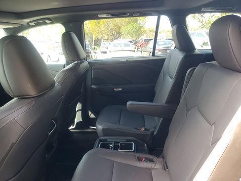 Certified 2026 Lexus TX 350 FWD w/ Technology Package image 11