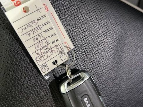 Used 2023 RAM 1500 Laramie image 24