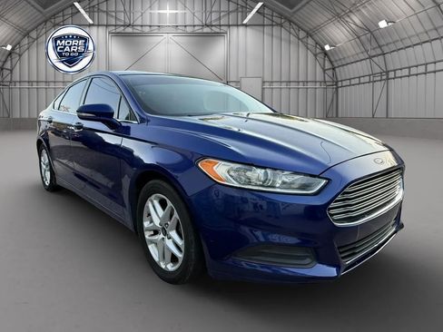 Used 2015 Ford Fusion SE image 8