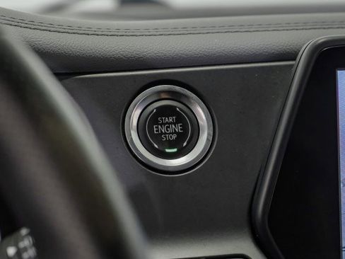 Used 2021 Chevrolet Blazer LT image 19