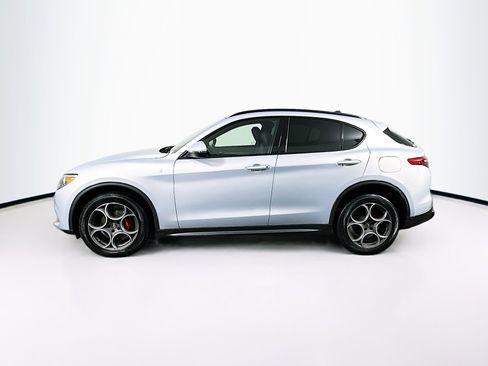 Used 2022 Alfa Romeo Stelvio Ti w/ Active Assist Plus Package image 4