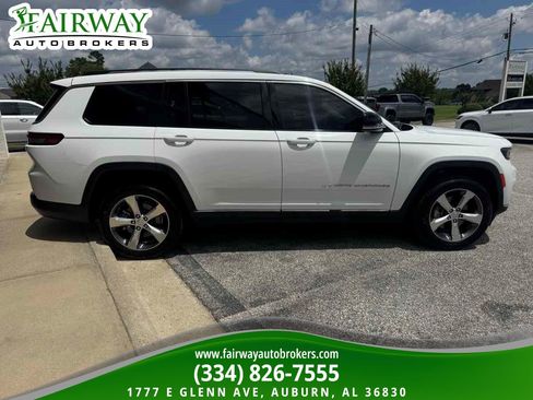 Used 2022 Jeep Grand Cherokee L Limited RWD image 5