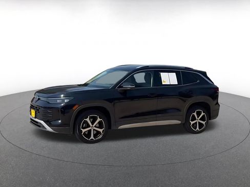 Used 2026 Volkswagen Tiguan SE AWD/4WD image 8