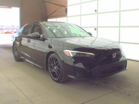 Used 2025 Honda Civic Sport Touring image 3