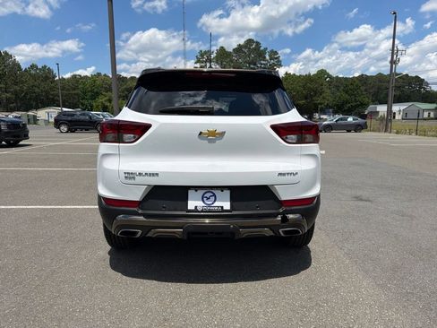 Used 2022 Chevrolet TrailBlazer ACTIV w/ Technology Package AWD/4WD image 6
