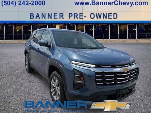 Used 2025 Chevrolet Equinox LT FWD image 2