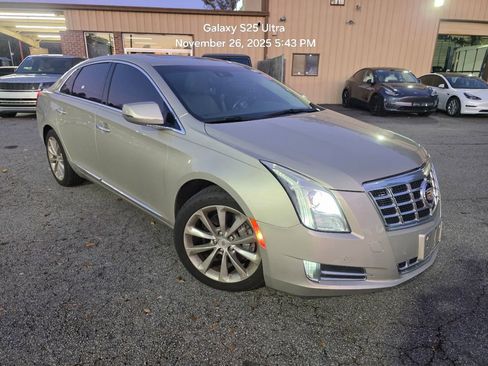 Used 2013 Cadillac XTS Luxury w/ Driver Awareness Package image 3