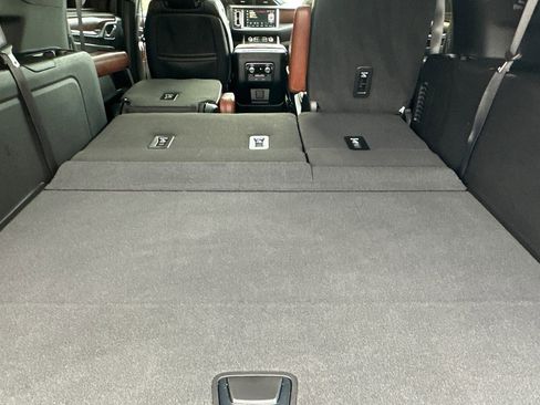 Certified 2023 GMC Yukon XL Denali Ultimate w/ LPO, Floor Liner Package image 17