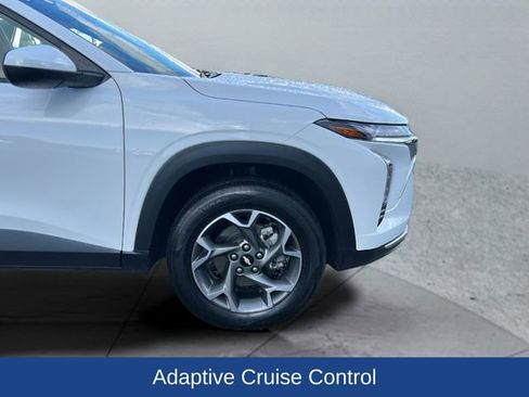Certified 2024 Chevrolet Trax LT w/ Driver Confidence Package FWD image 33
