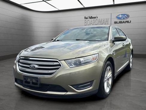 Used 2013 Ford Taurus SEL FWD image 11