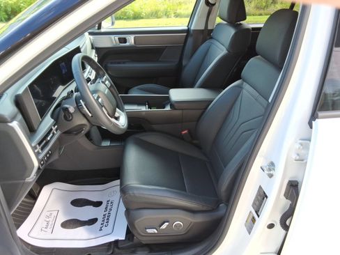 Used 2026 Hyundai Santa Fe SEL AWD/4WD image 29
