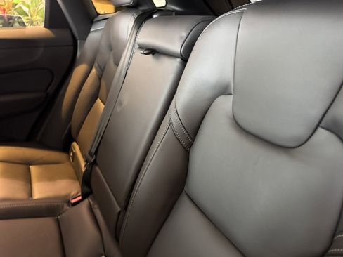 New 2026 Volvo XC60 B5 Ultra w/ Climate Package image 16