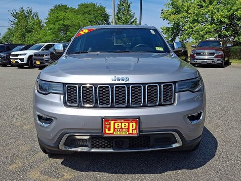 Certified 2019 Jeep Grand Cherokee Limited w/ Luxury Group II AWD/4WD image 2