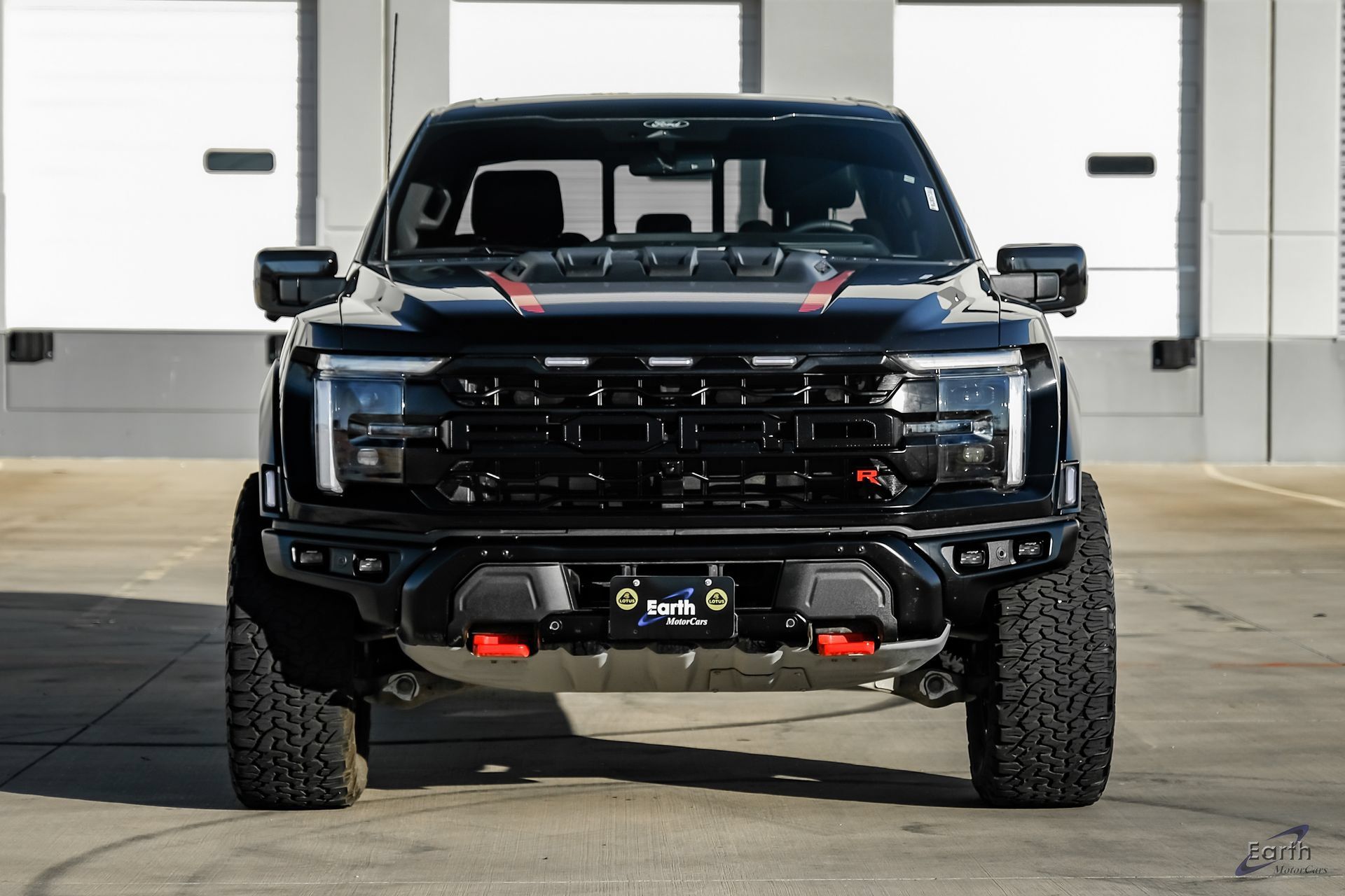 Used 2025 Ford F150 Raptor w/ Equipment Group 803A Raptor R AWD/4WD image 24