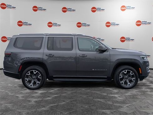 Certified 2024 Jeep Wagoneer Series III image 4