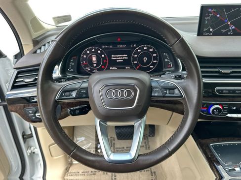 Used 2019 Audi Q7 3.0T Premium Plus w/ Premium Plus Package AWD/4WD image 16