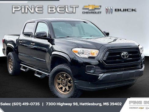 Used 2023 Toyota Tacoma SR AWD/4WD image 1