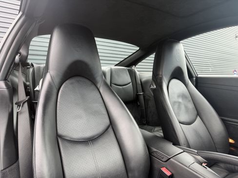 Used 2006 Porsche 911 Carrera RWD image 19