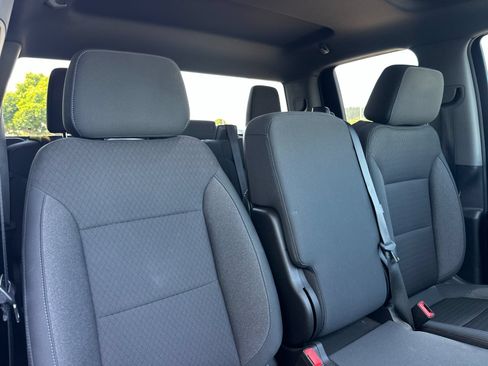 Used 2020 Chevrolet Silverado 1500 LT AWD/4WD image 15