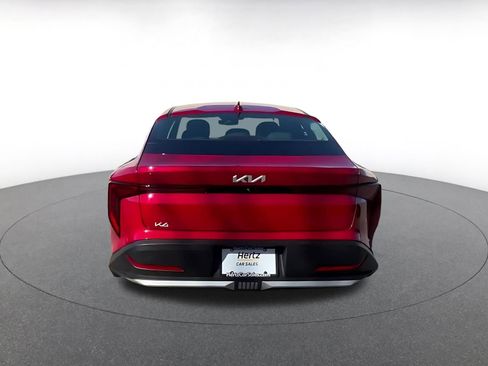 Used 2025 Kia K4 LXS image 12