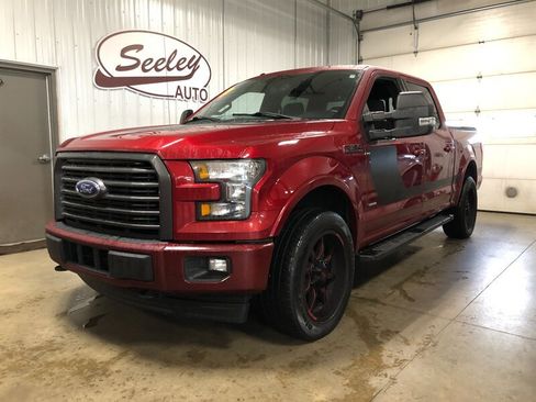 Used 2017 Ford F150 XLT w/ Equipment Group 302A Luxury AWD/4WD image 3
