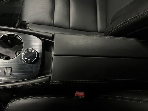 Used 2023 Nissan Rogue SL w/ SL Premium Package image 22