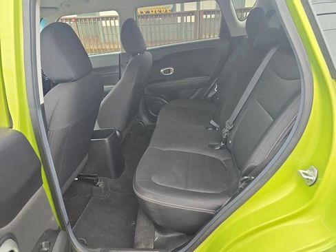 Used 2015 Kia Soul FWD image 21