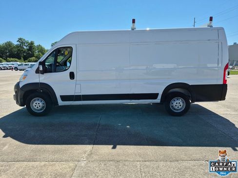 Used 2023 RAM ProMaster 3500 FWD image 4