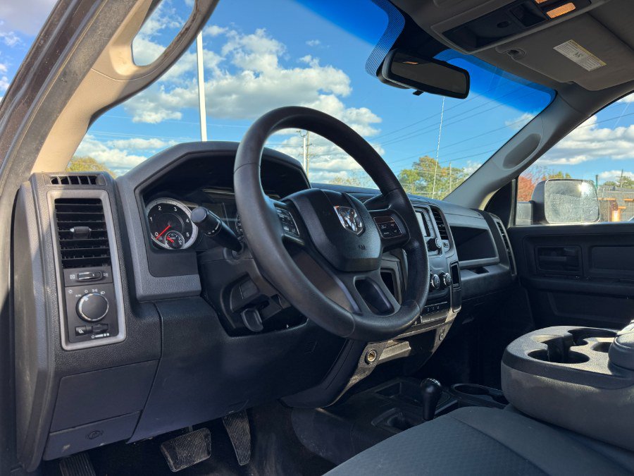 Used 2015 RAM 3500 Tradesman w/ Chrome Appearance Group AWD/4WD image 14