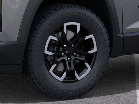 New 2026 Chevrolet Equinox ACTIV FWD image 11