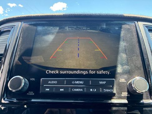 Used 2020 Nissan Titan PRO-4X w/ Pro-4x Utility Package AWD/4WD image 19