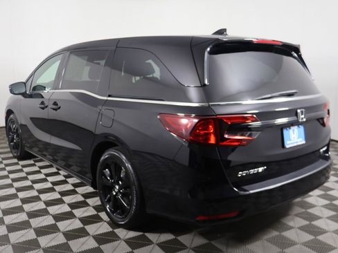 Used 2024 Honda Odyssey Sport image 10