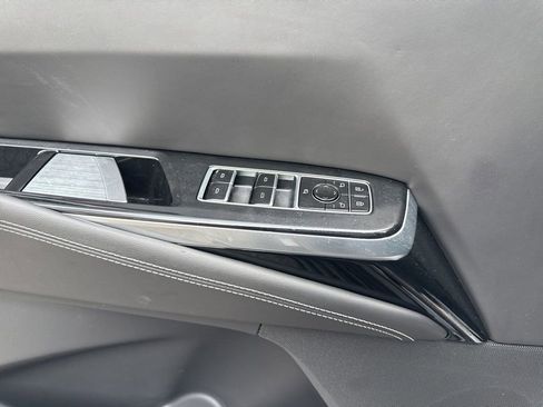 Used 2026 Cadillac Escalade Platinum Sport w/ LPO, ONYX Package image 22